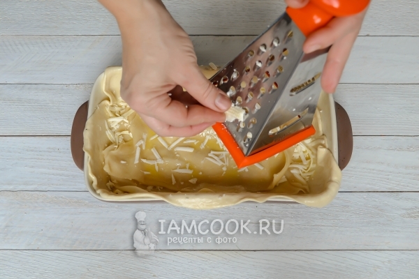 Натереть сыр на терке