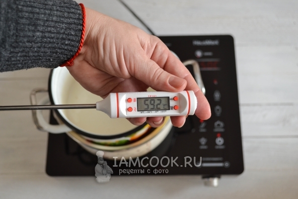 Нагреть до 69 градусов