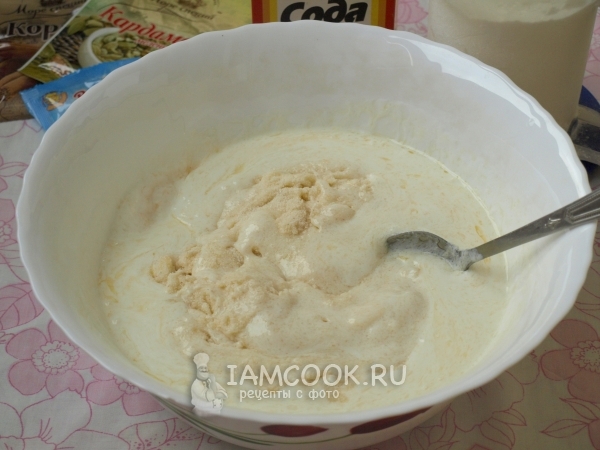 Размешать тесто