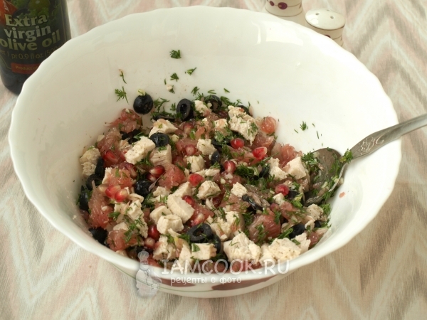 Положить зерна граната