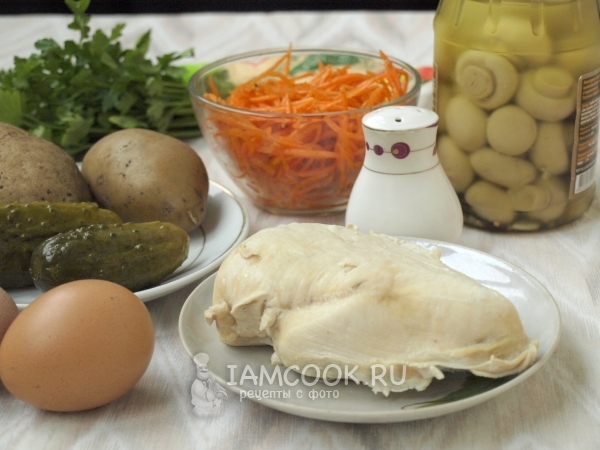 Ингредиенты для салата «Поляна» («Полянка») с грибами и курицей