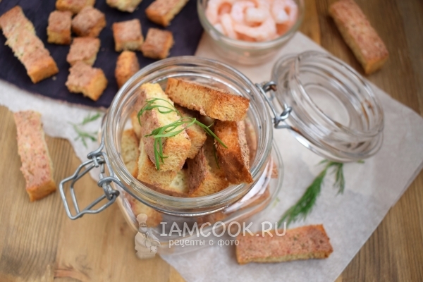 Фото гренок с крабово-креветочной пастой