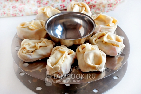 Выложить манты на мантоварку