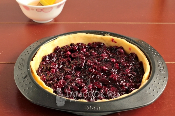 Положить начинку