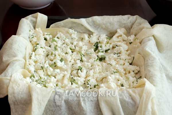 Положить второй слой начинки