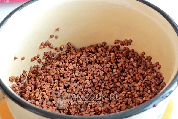 Промыть гречку