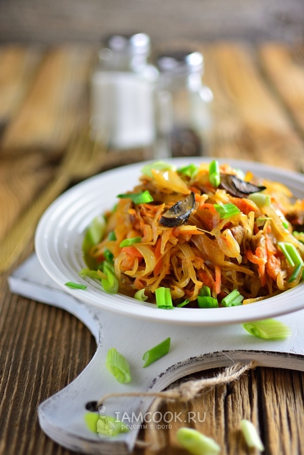 Рецепт постной солянки из квашеной капусты