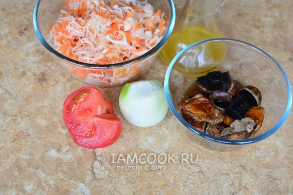 Ингредиенты для постной солянки из квашеной капусты