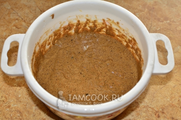 Всыпать сухие ингредиенты