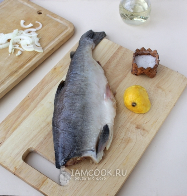 Почистить рыбу