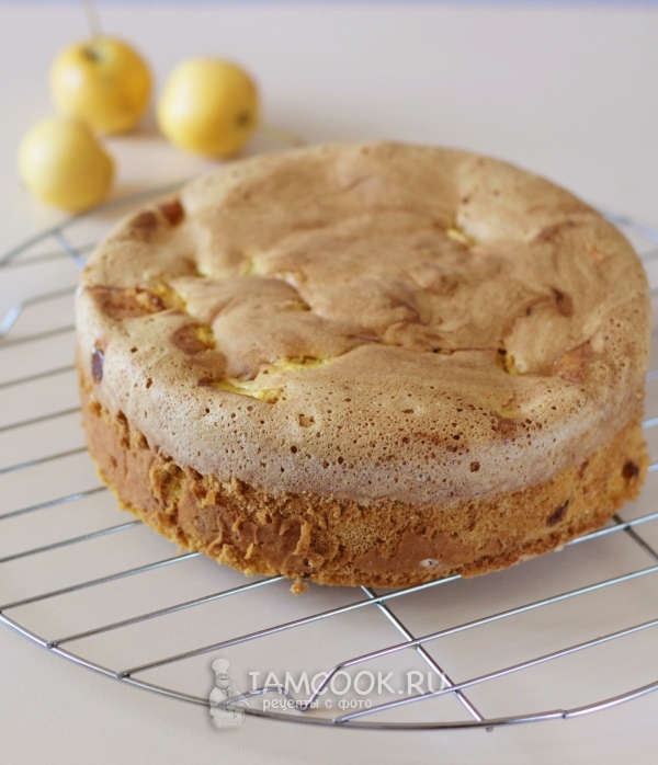 Остудить пирог на решетке