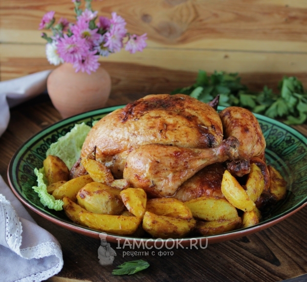 Картошка по-деревенски с курицей в духовке
