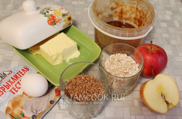 Ингредиенты для печенья «Улыбка» из гречнево-овсяной муки с яблоком