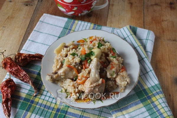 Узбекский плов с курицей в казане