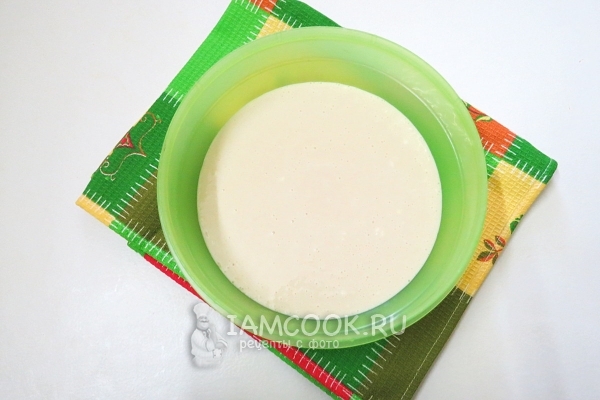 Влить молоко