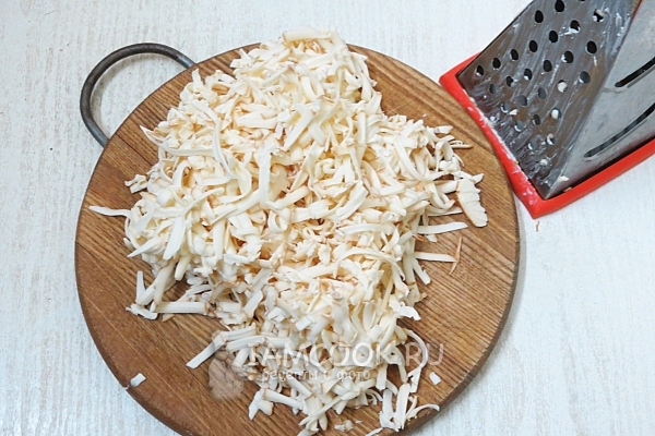 Натереть сыр