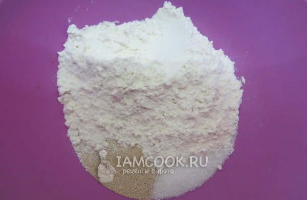 Всыпать муку