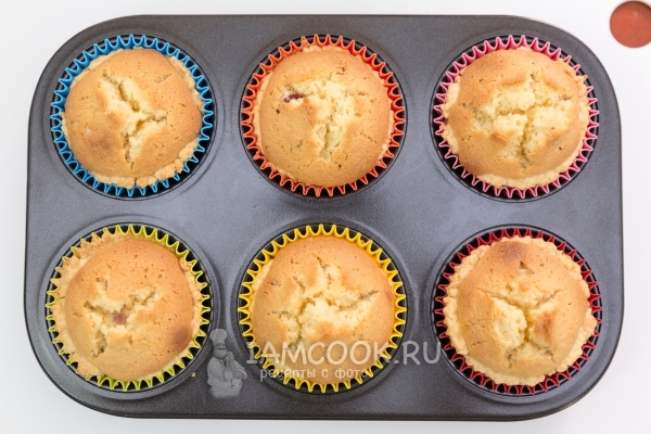 Фото мини-пирогов с черникой и франжипаном