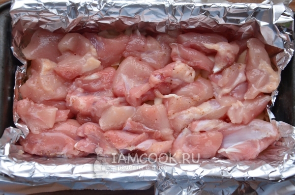 Положить мясо