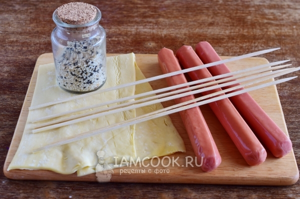 Ингредиенты для слоеного хот-дога