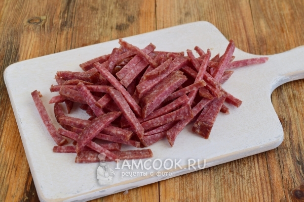 Порезать колбасу