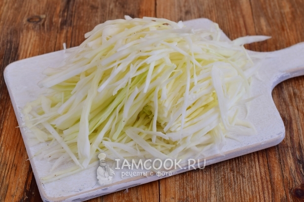 Нашинковать капусту