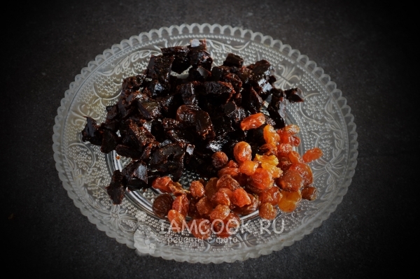 Подготовить сухофрукты