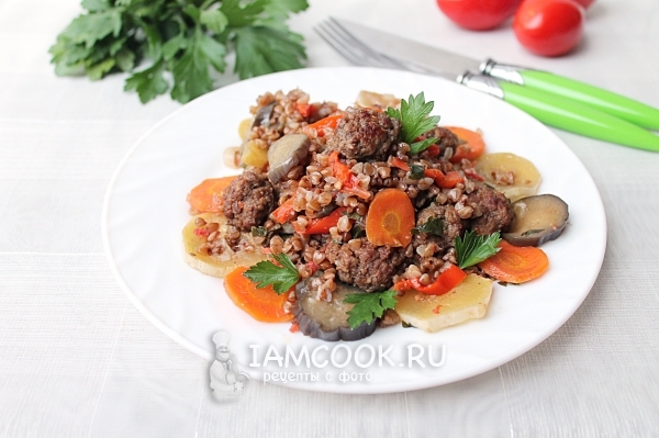 Фото гречки с фаршем и овощами