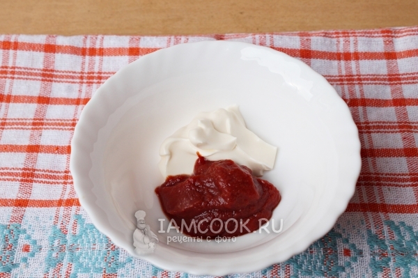 Соединить майонез с кетчупом