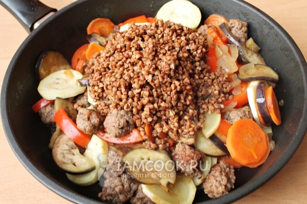 Положить гречку