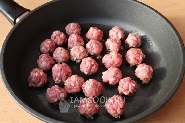 Обжарить фарш