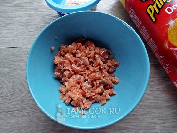 Порезать рыбу