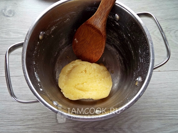 Заварить тесто