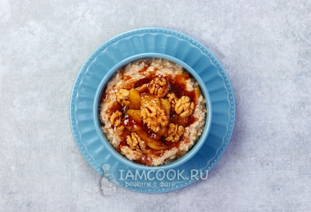 Фото геркулесовой каши «Яблочный пирог»