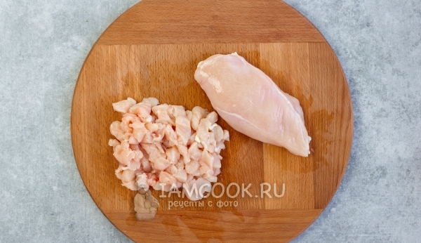 Порезать куриное филе