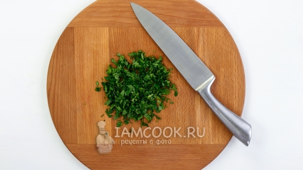 Порезать петрушку
