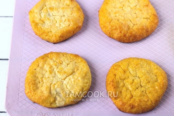 Фото сырников с яблоками в духовке