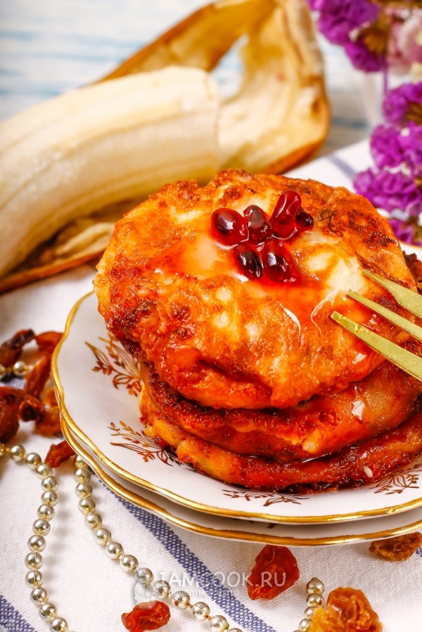 Фото сырников без яиц с бананом