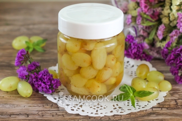 Рецепт винограда в сиропе на зиму
