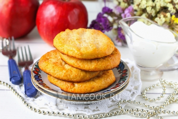 Рецепт сырников с яблоками в духовке