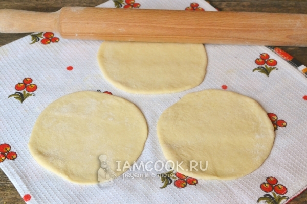 Раскатать тесто