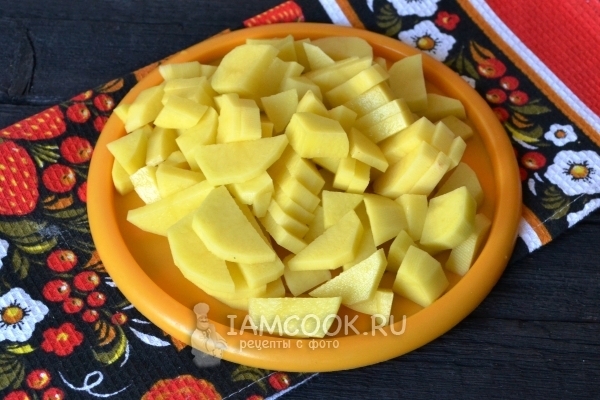 Порезать картофель
