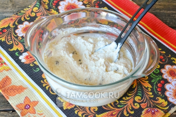 Размешать творожную массу