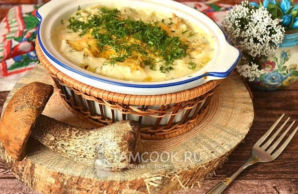 Картошка с грибами и майонезом в духовке