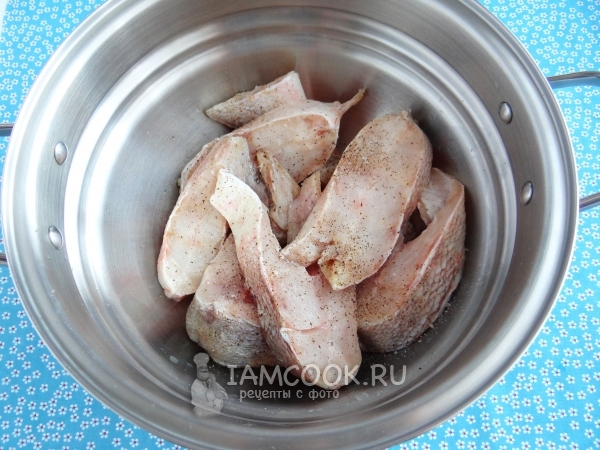 Посолить и поперчить