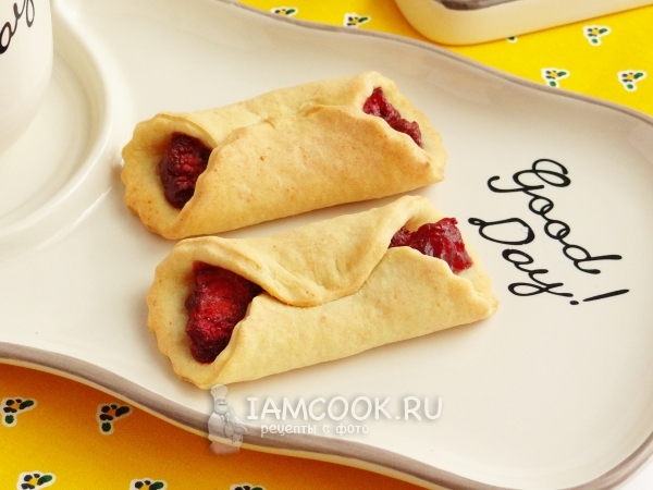 Печенье с клубникой и творогом