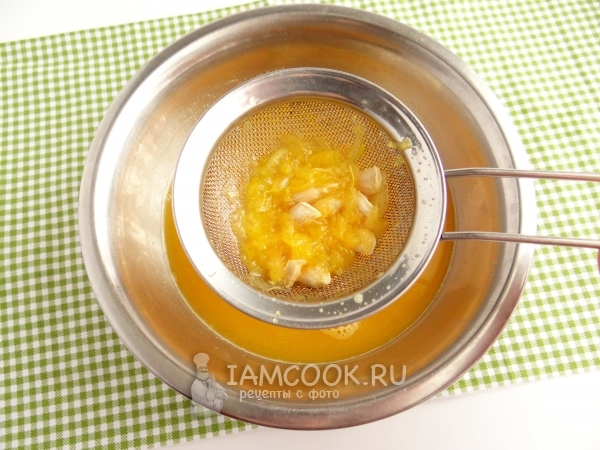 Процедить сок