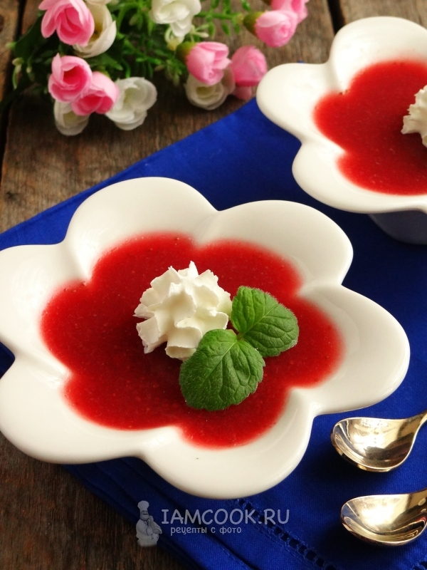 Готовое желе из замороженной клубники с желатином