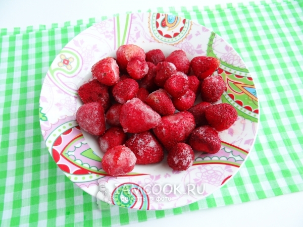 Разморозить клубнику