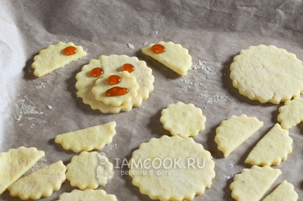 Украсить заготовки глазурью